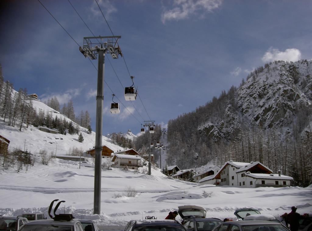 Residence Felik Gressoney-La-Trinite Exterior photo