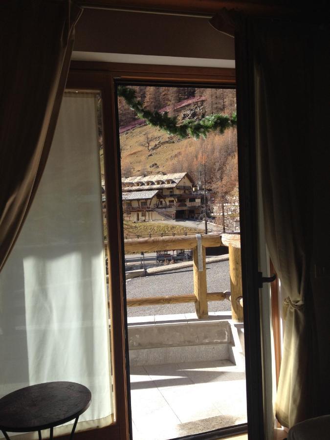 Residence Felik Gressoney-La-Trinite Exterior photo