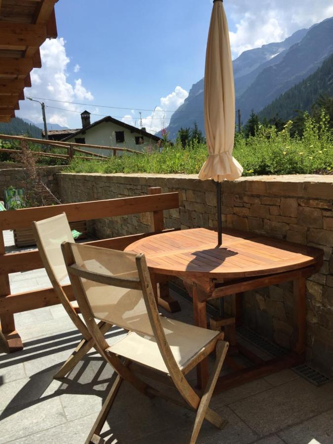 Residence Felik Gressoney-La-Trinite Exterior photo